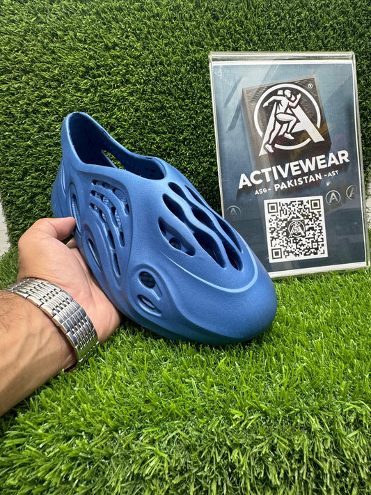 Men's breathable outdoor Blue clogs – ER-8740, with stylish and ventilated design, by Activewear Pakistan.