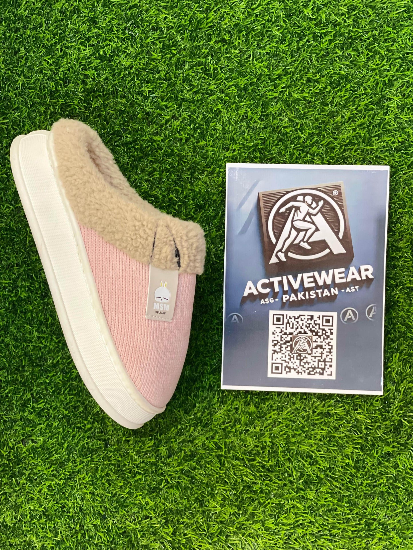 Women’s Plush-Lined Indoor Slippers – LA-MO-506, side view, durable non-slip rubber sole, Pink color, by Activewear Pakistan.